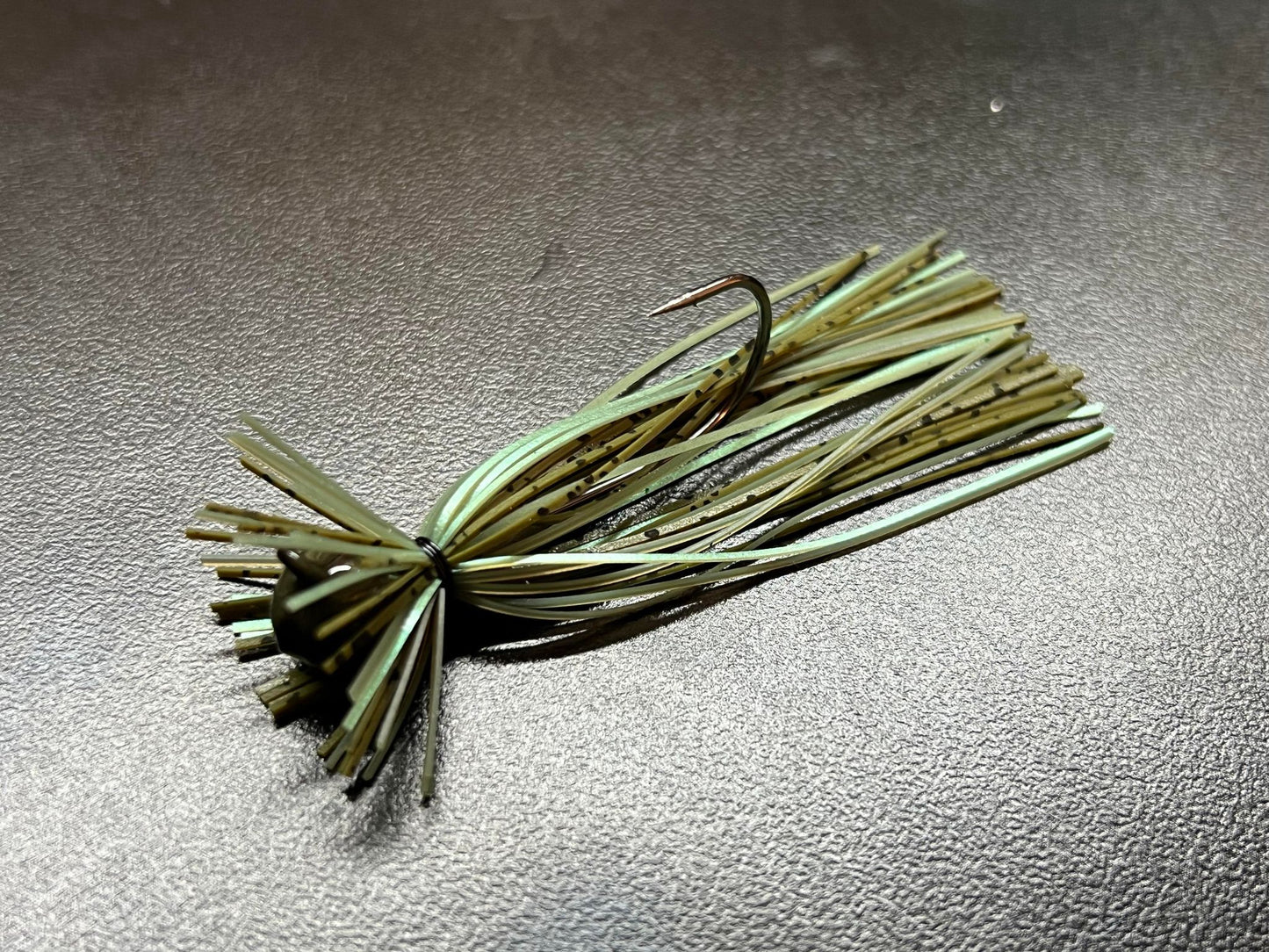 Finesse Jig (Mossy Craw)