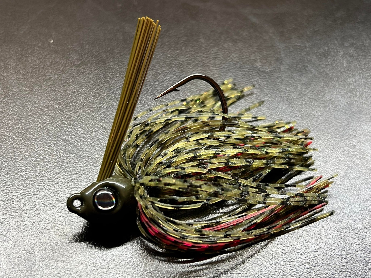Big Eye Swim Jig (Bloody Gill)