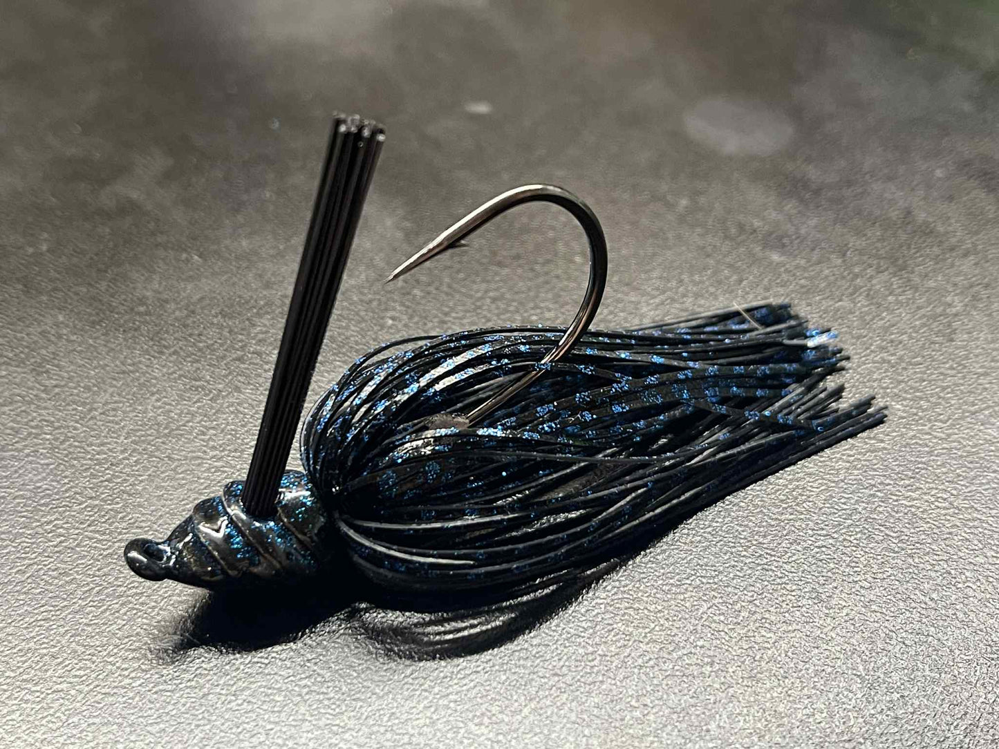GatorHead Flipping Jig (Black N Blue)