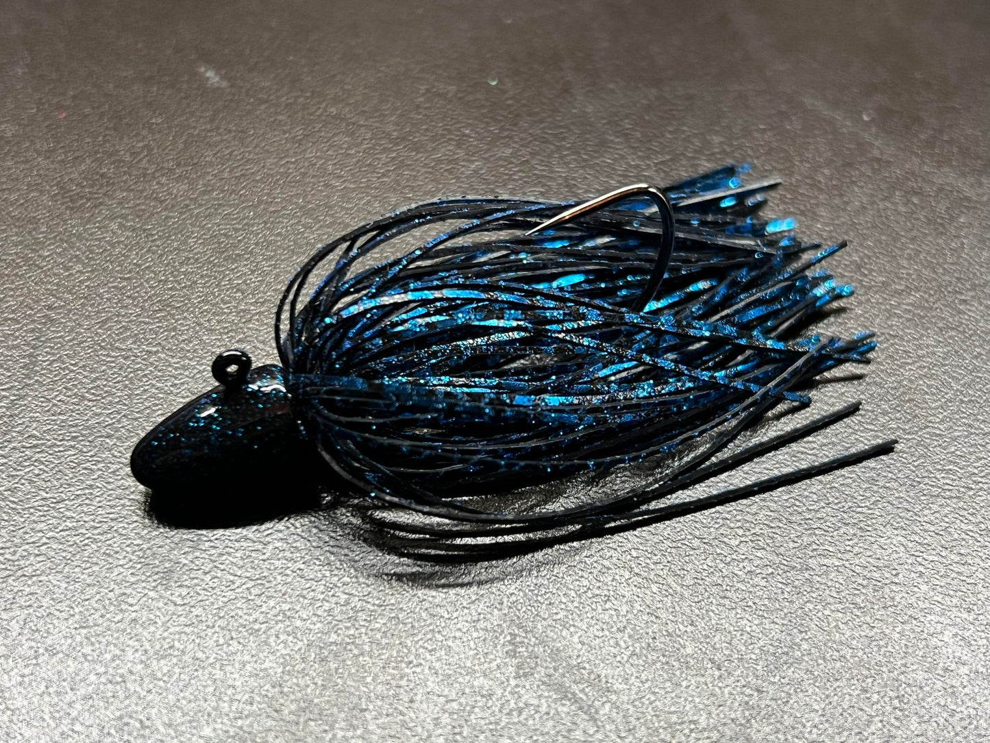 Skirted Texas Rig (Black,N,Blue)