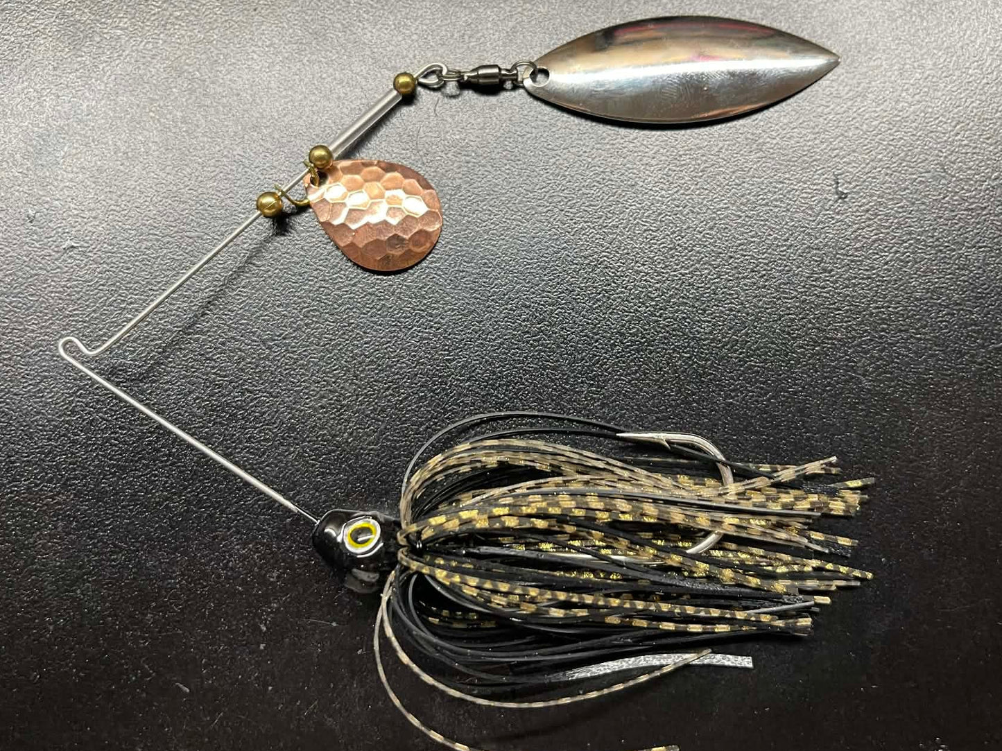 Spinnerbait (Black Shad)