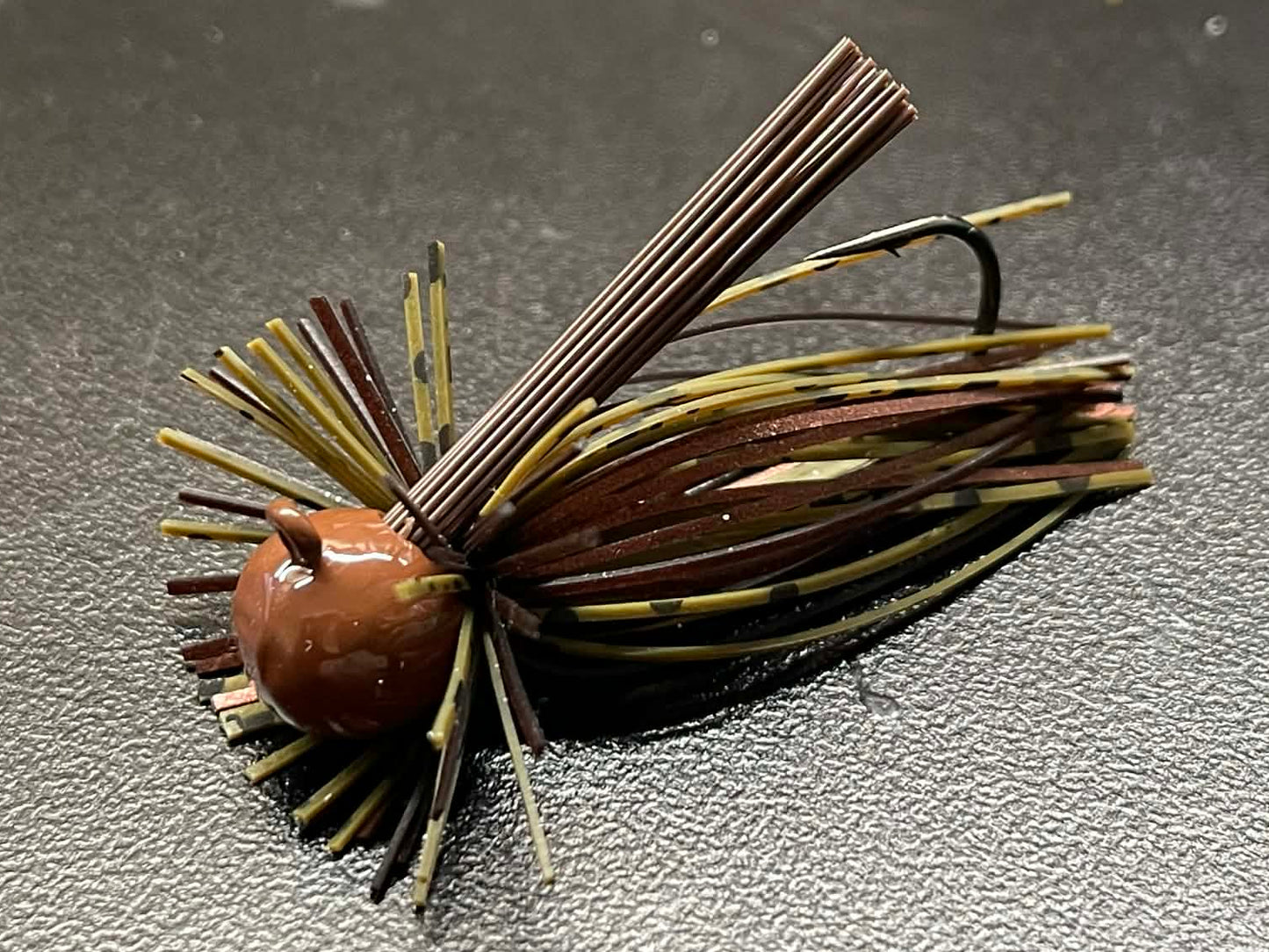 Finesse ball (Brown craw)